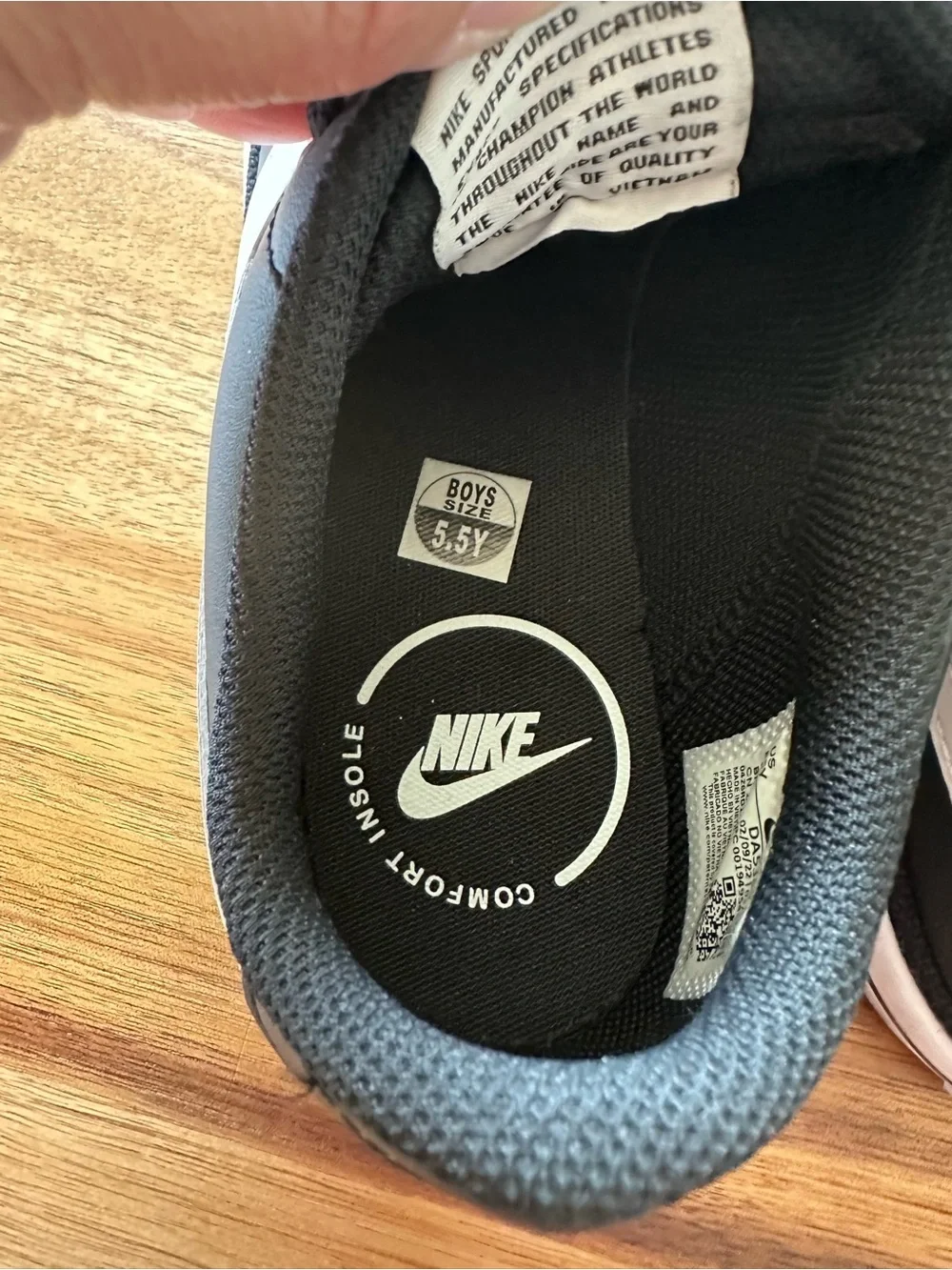 Nike Black Low-Top Sneakers